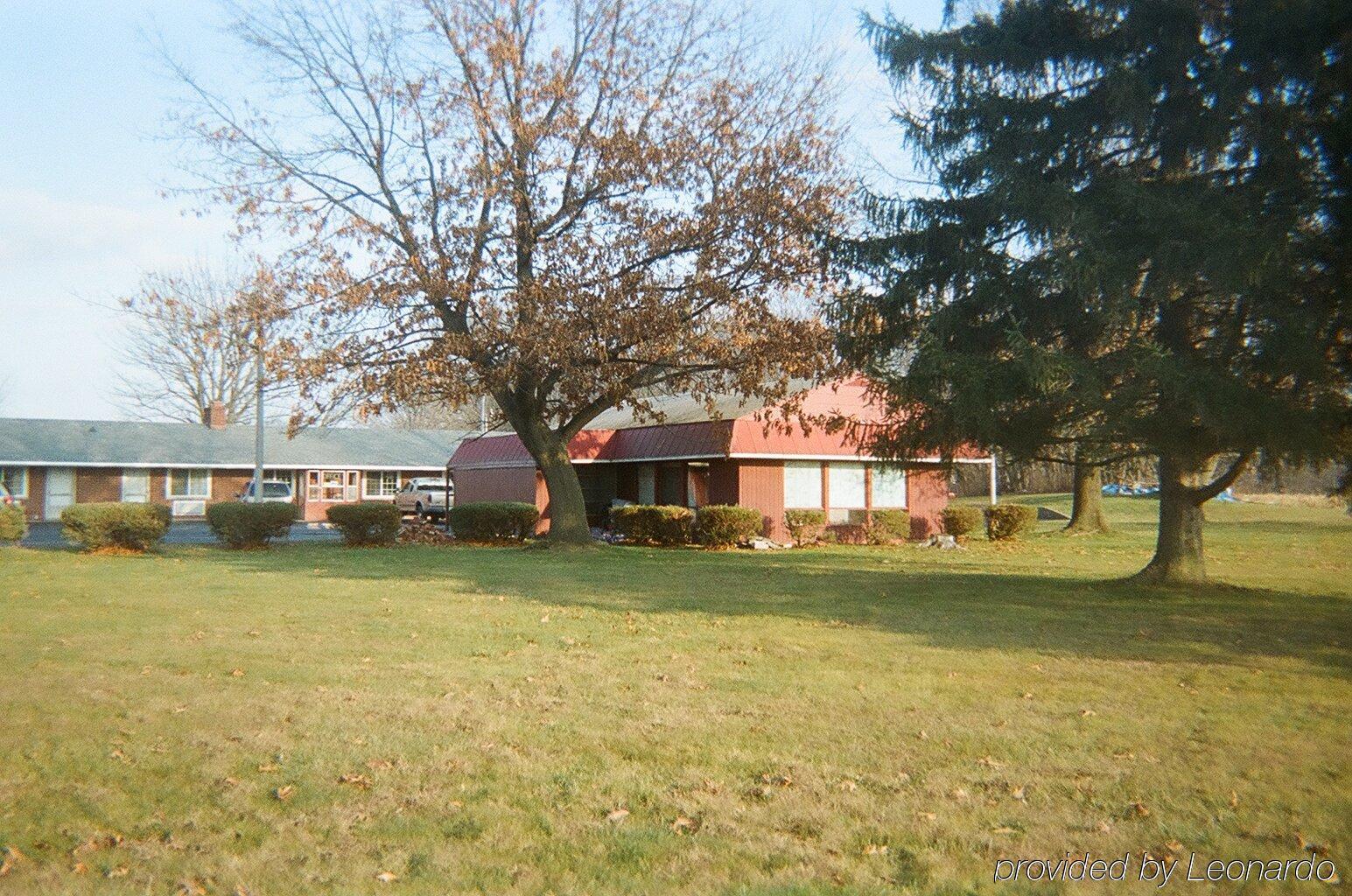 Cool Springs Inn Мичиган Сити Екстериор снимка